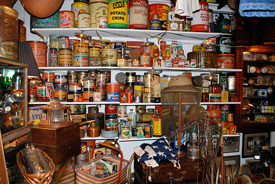 Country Store Collectibles and Tins